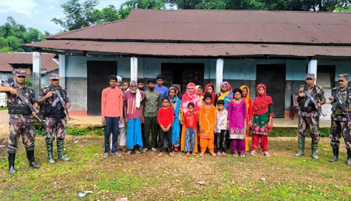 মৌলভীবাজার সীমান্ত দিয়ে আরও ৪৮ জনকে পুশ ইন